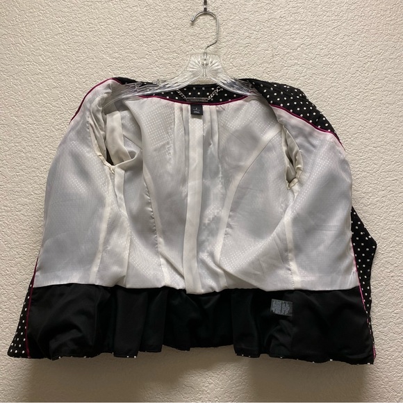 WHBM Polka Dot Single Button Collarless Crop Blazer Jacket Black Size 2 - Picture 7 of 7
